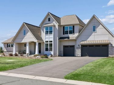 5710 Kelvin Avenue N, Lake Elmo, MN 55042