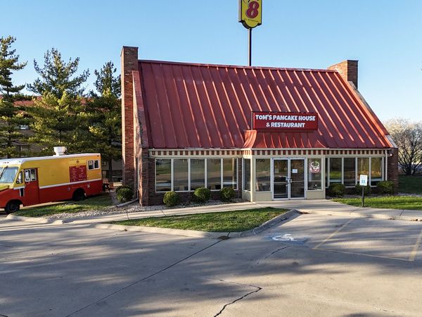 1700 Fredrick Lane , Normal, IL 61761