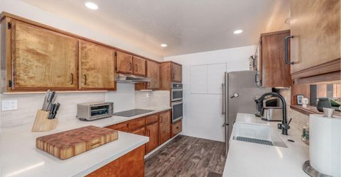 1501 Skyline Drive, South Lake Tahoe, CA 96150 Photo