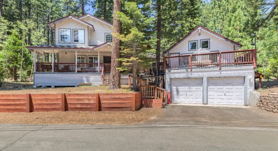 1870 Jicarilla Drive, South Lake Tahoe, CA 96150 Photo