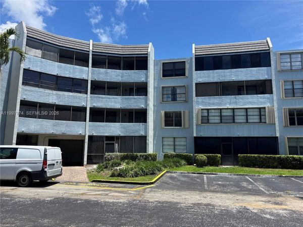 10854 N KENDALL DR, Unit 316, Miami, FL 33176