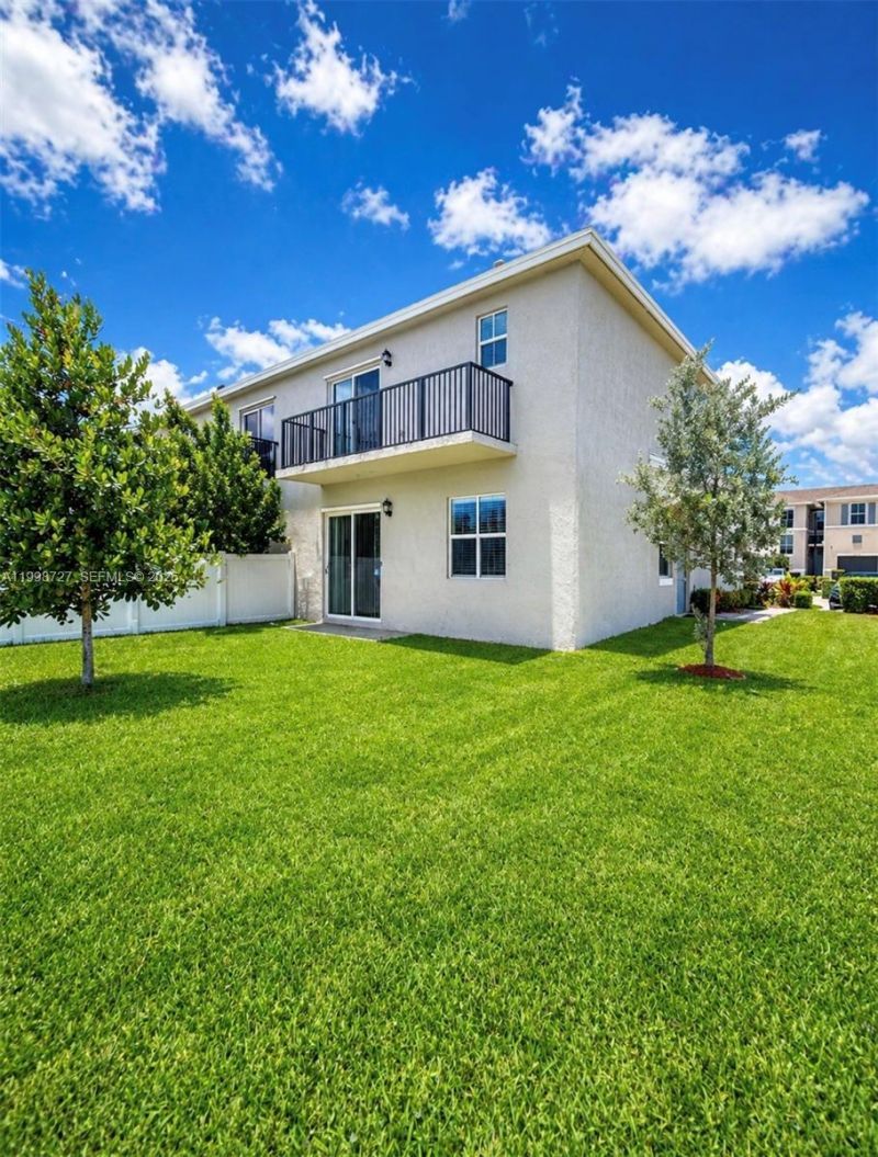 823 SE 17th St, Homestead, FL 33034 Photo