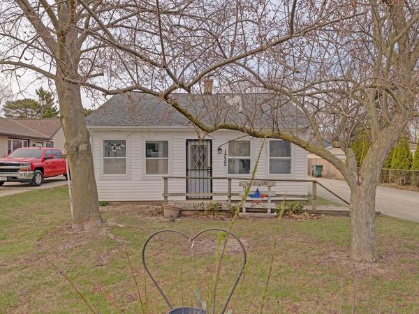 1732 Kremer AVENUE, Racine, WI 53402