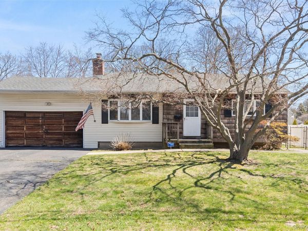 1643 Pine Acres Boulevard, Bay Shore, NY 11706