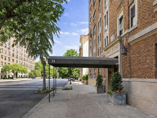 18 W 70 Street, Unit 9-H, New York (Manhattan), NY 11023