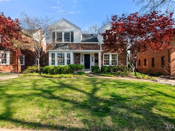 8105 Kingsbury Boulevard, Clayton, MO 63105