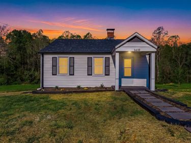 1410 Lynch Road, Altavista, VA 24517