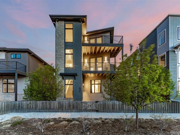 6034 N Nepal Street , Aurora, CO 80019