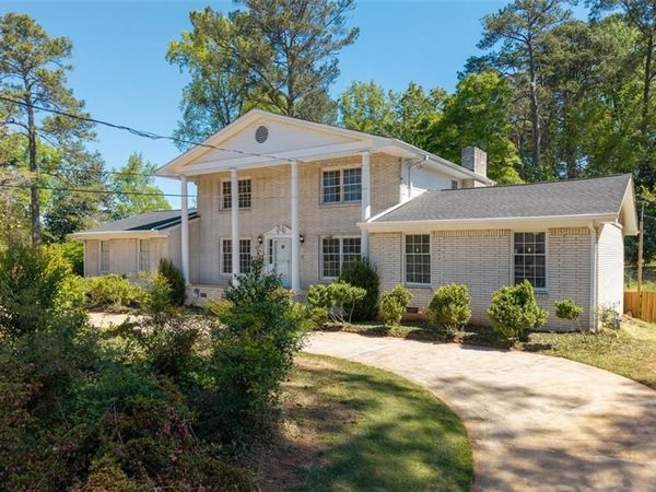 3648 Calumet Road , Decatur, GA 30034