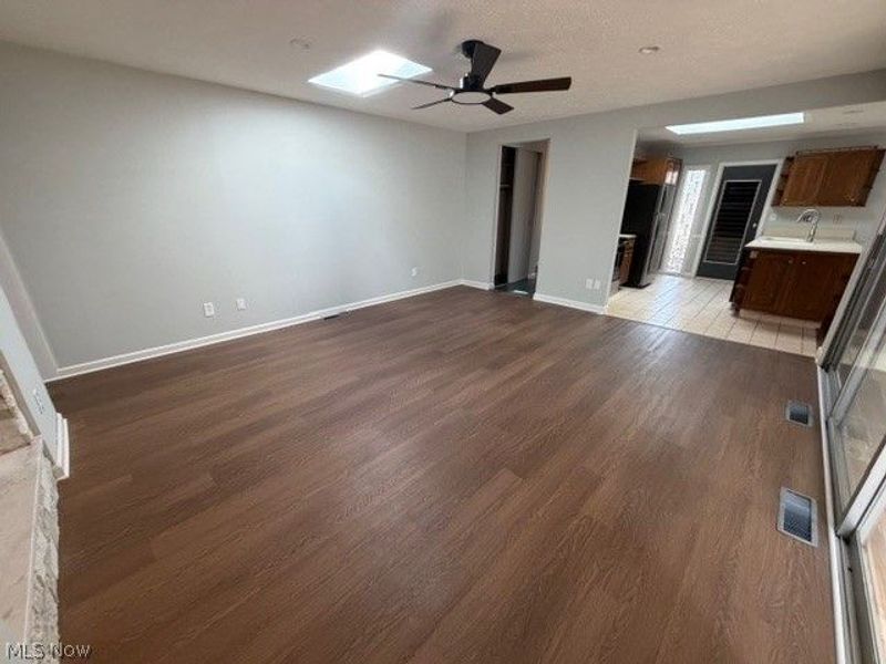 663 Sonora Court, Berea, OH 44017 Photo 4