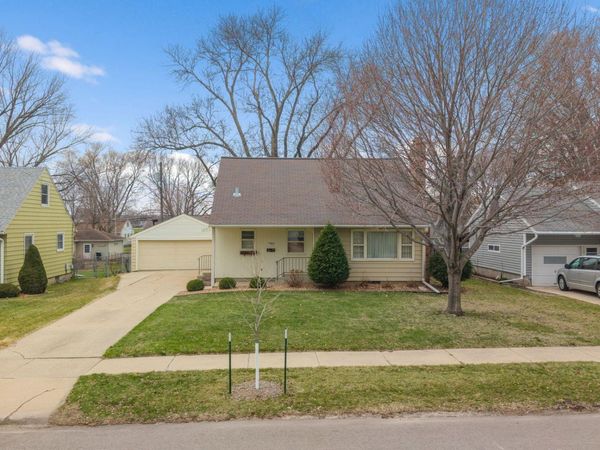 1103 12th Avenue NW, Rochester, MN 55901