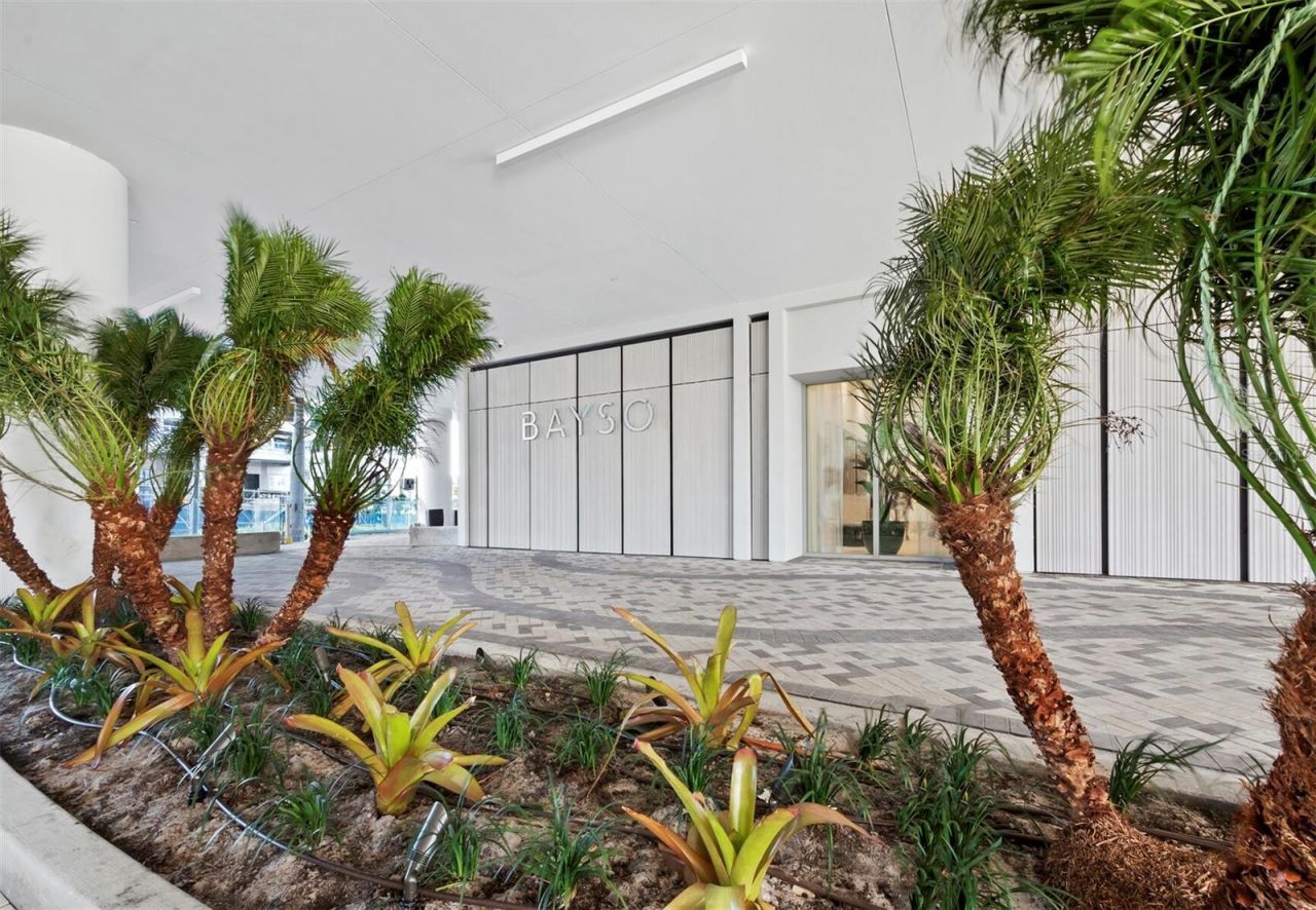 301 Quay Commons, Unit 1003, Sarasota, FL 34236 Photo