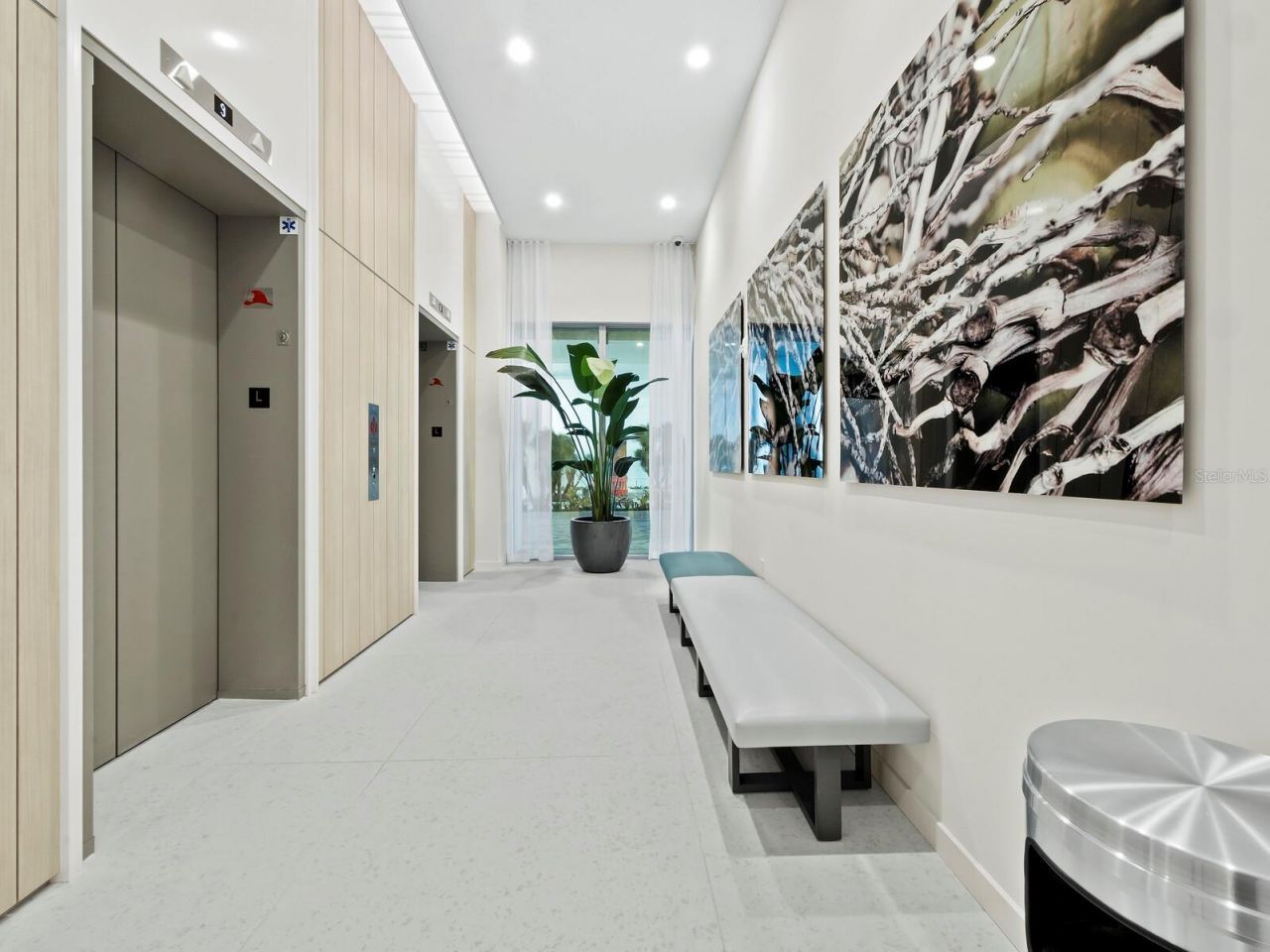 301 Quay Commons, Unit 1003, Sarasota, FL 34236 Photo