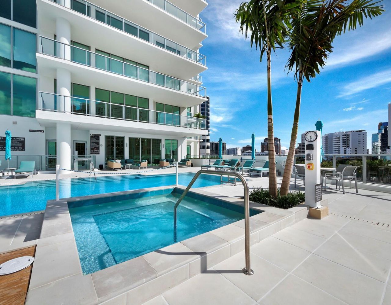 301 Quay Commons, Unit 1003, Sarasota, FL 34236 Photo