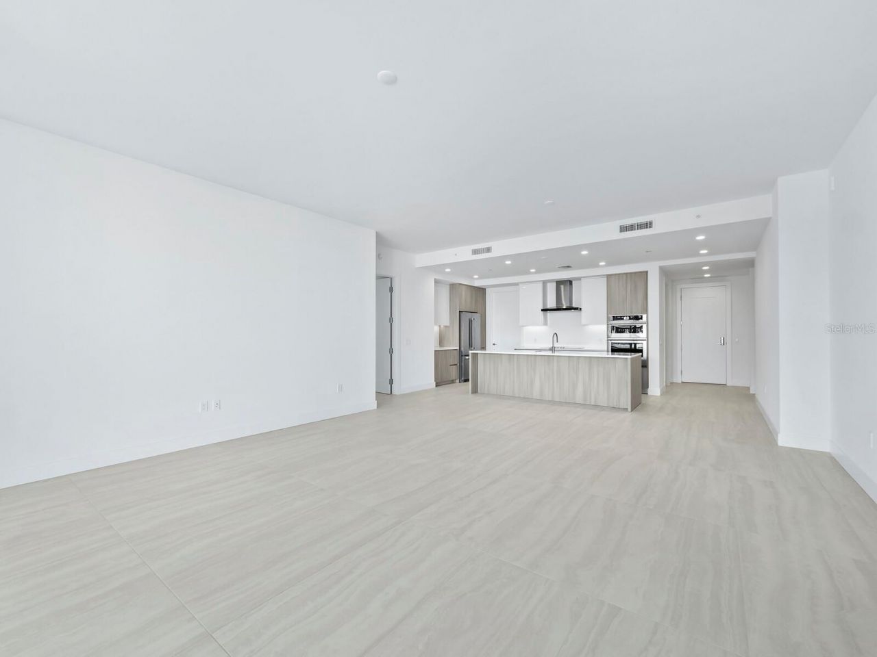 301 Quay Commons, Unit 1003, Sarasota, FL 34236 Photo