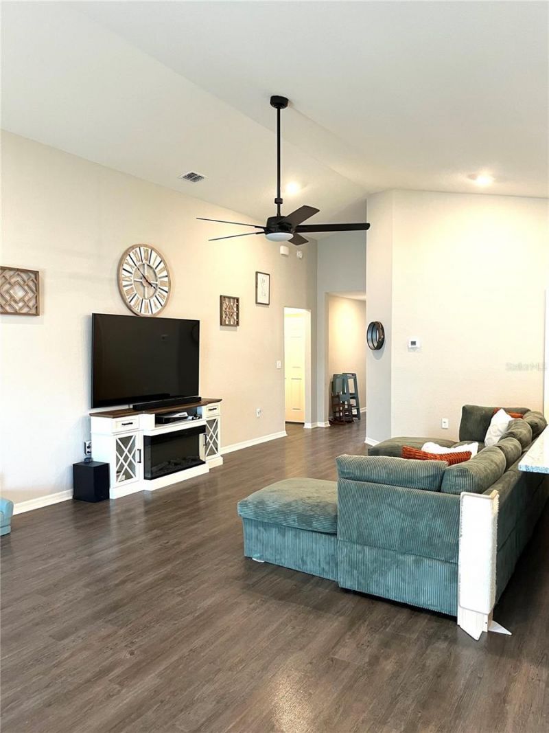1373 Mezzavalle Way, Auburndale, FL 33823 Photo