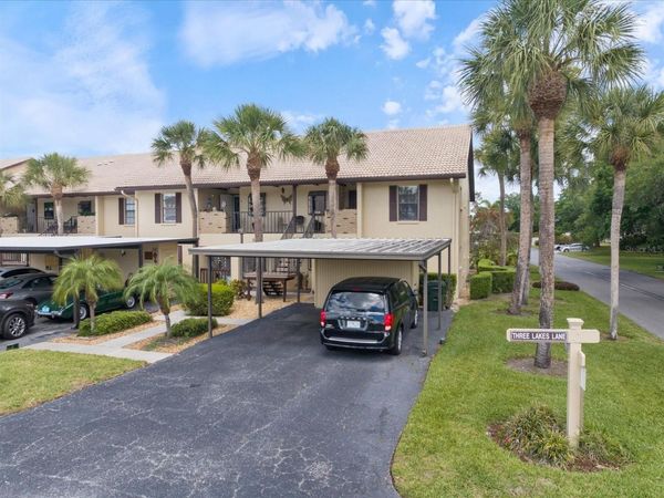 335 THREE LAKES LANE , Unit B, VENICE, FL 34285