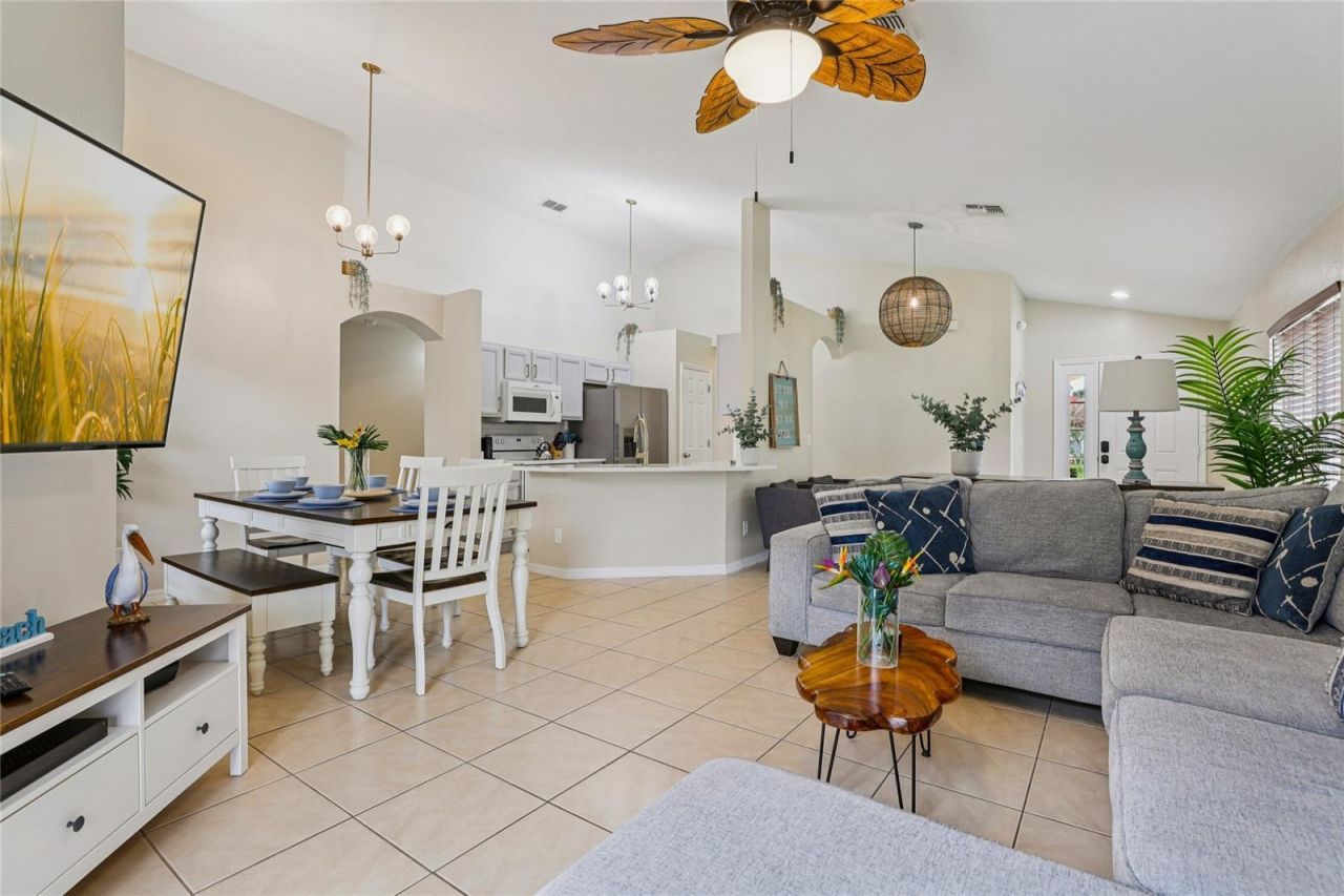 136 Rosso Drive, Davenport, FL 33837 Photo