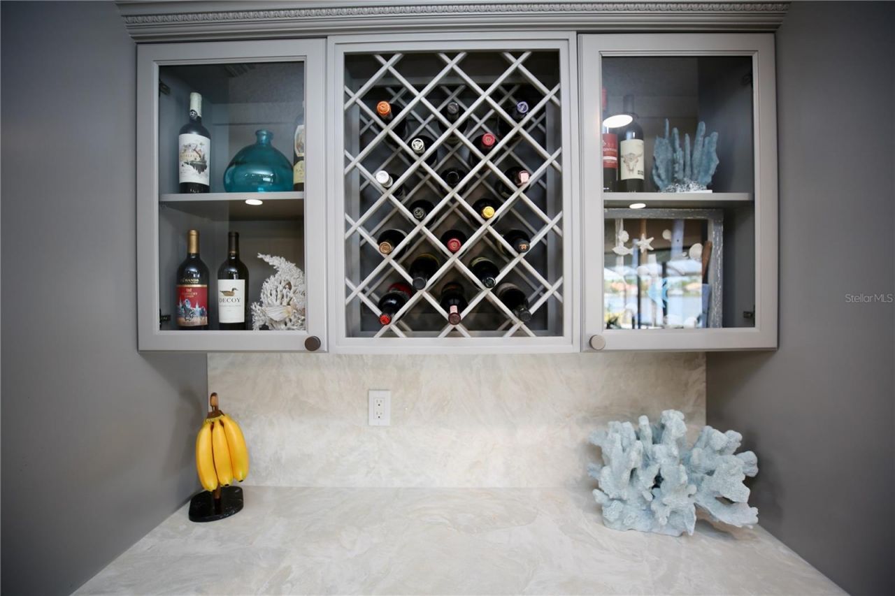 5806 Cruiser Way, Tampa, FL 33615 Photo