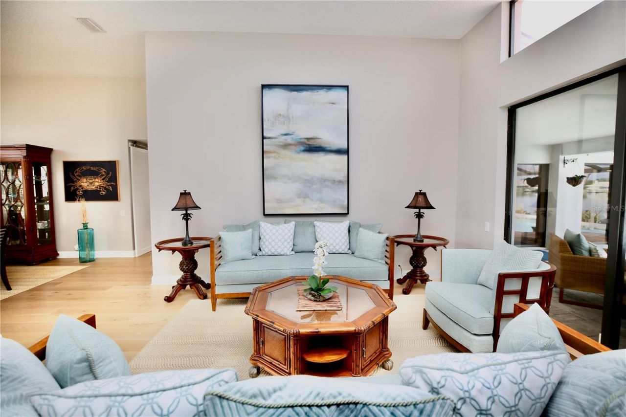 5806 Cruiser Way, Tampa, FL 33615 Photo