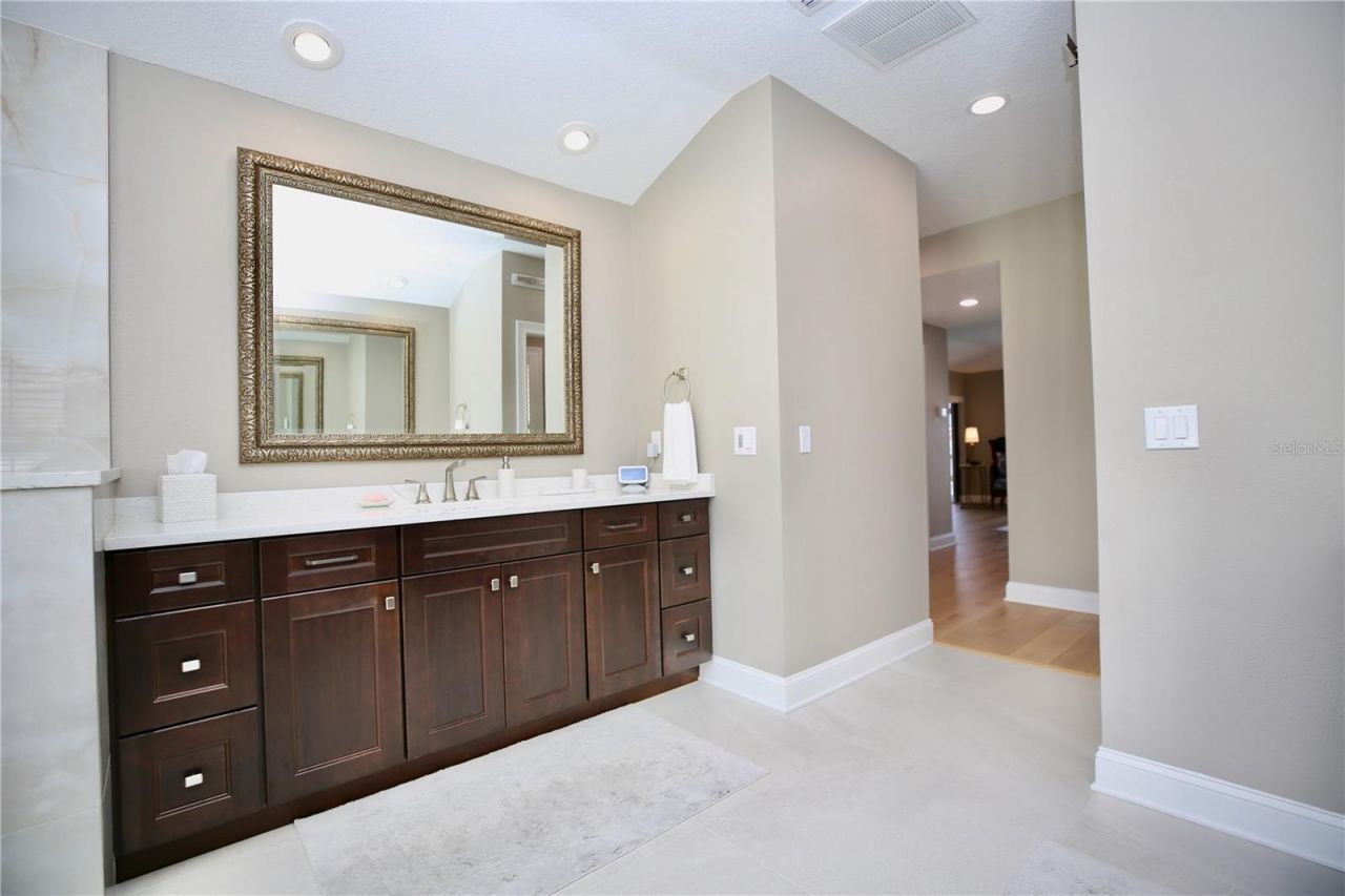 5806 Cruiser Way, Tampa, FL 33615 Photo