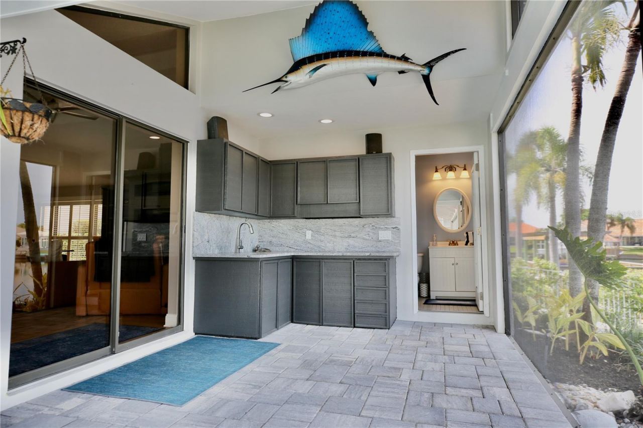 5806 Cruiser Way, Tampa, FL 33615 Photo