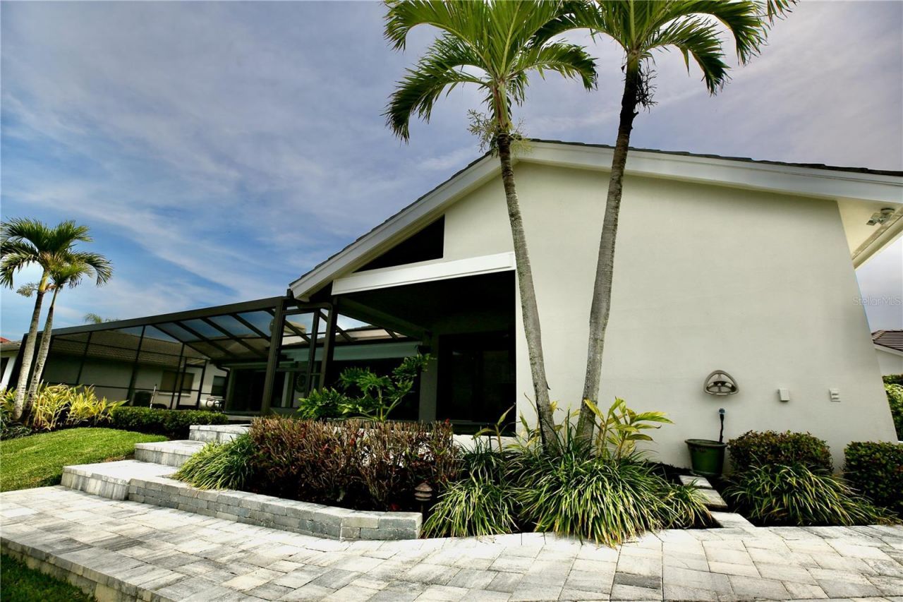 5806 Cruiser Way, Tampa, FL 33615 Photo