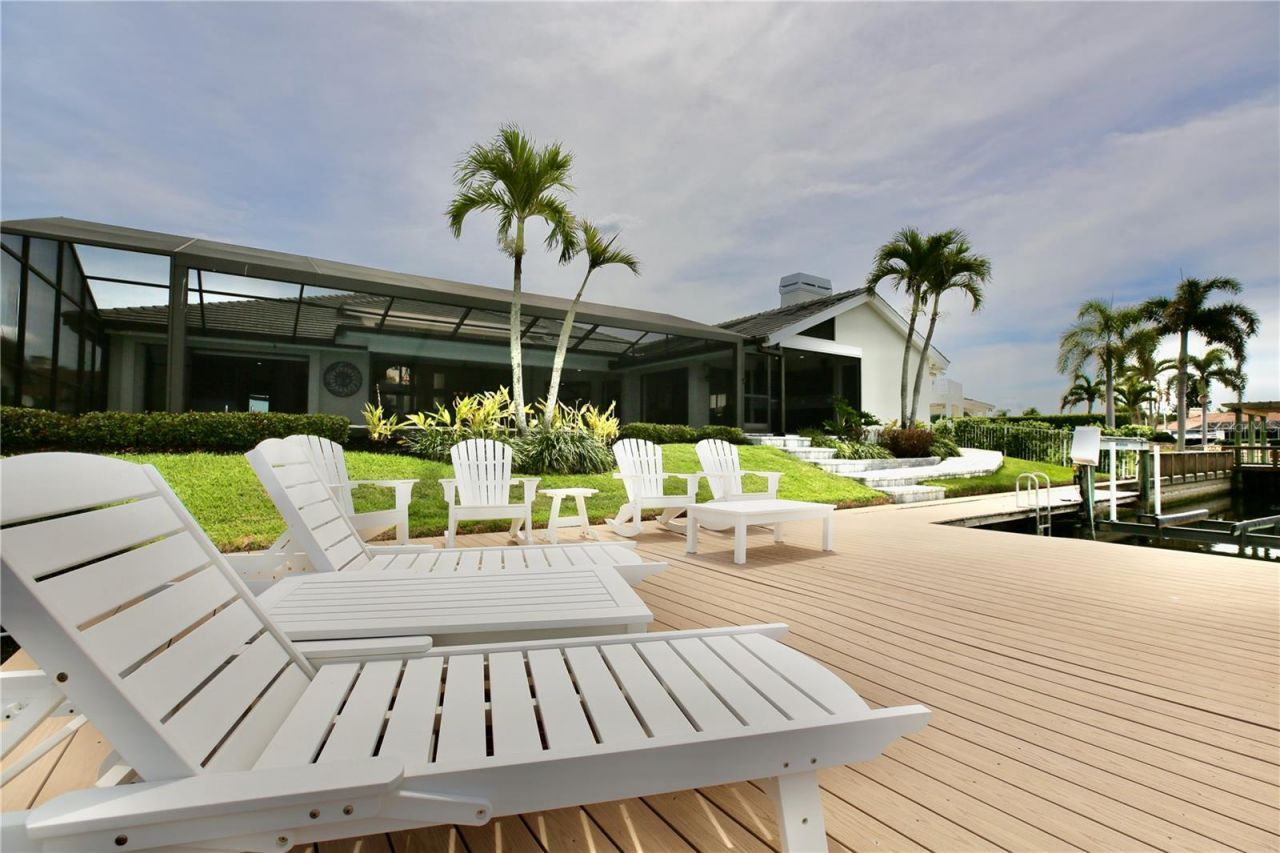 5806 Cruiser Way, Tampa, FL 33615 Photo