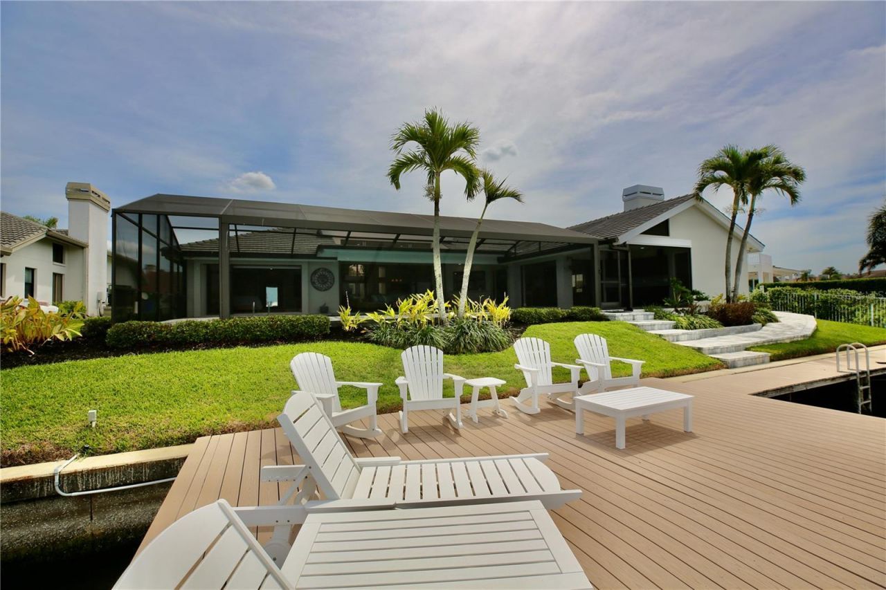 5806 Cruiser Way, Tampa, FL 33615 Photo