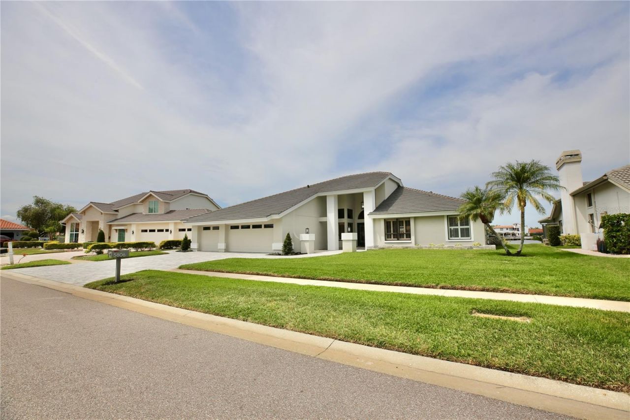 5806 Cruiser Way, Tampa, FL 33615 Photo