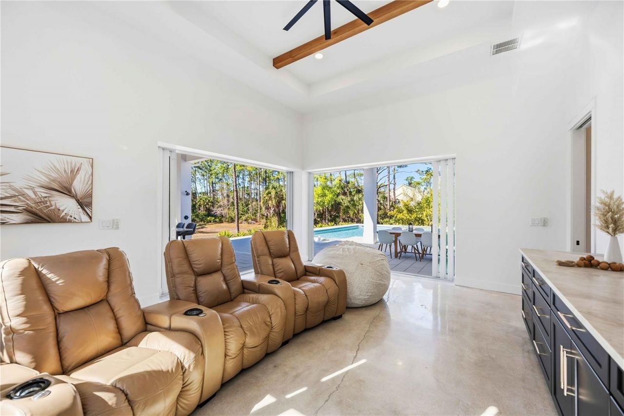 143 Creek Drive Se, Port Charlotte, FL 33952 Photo