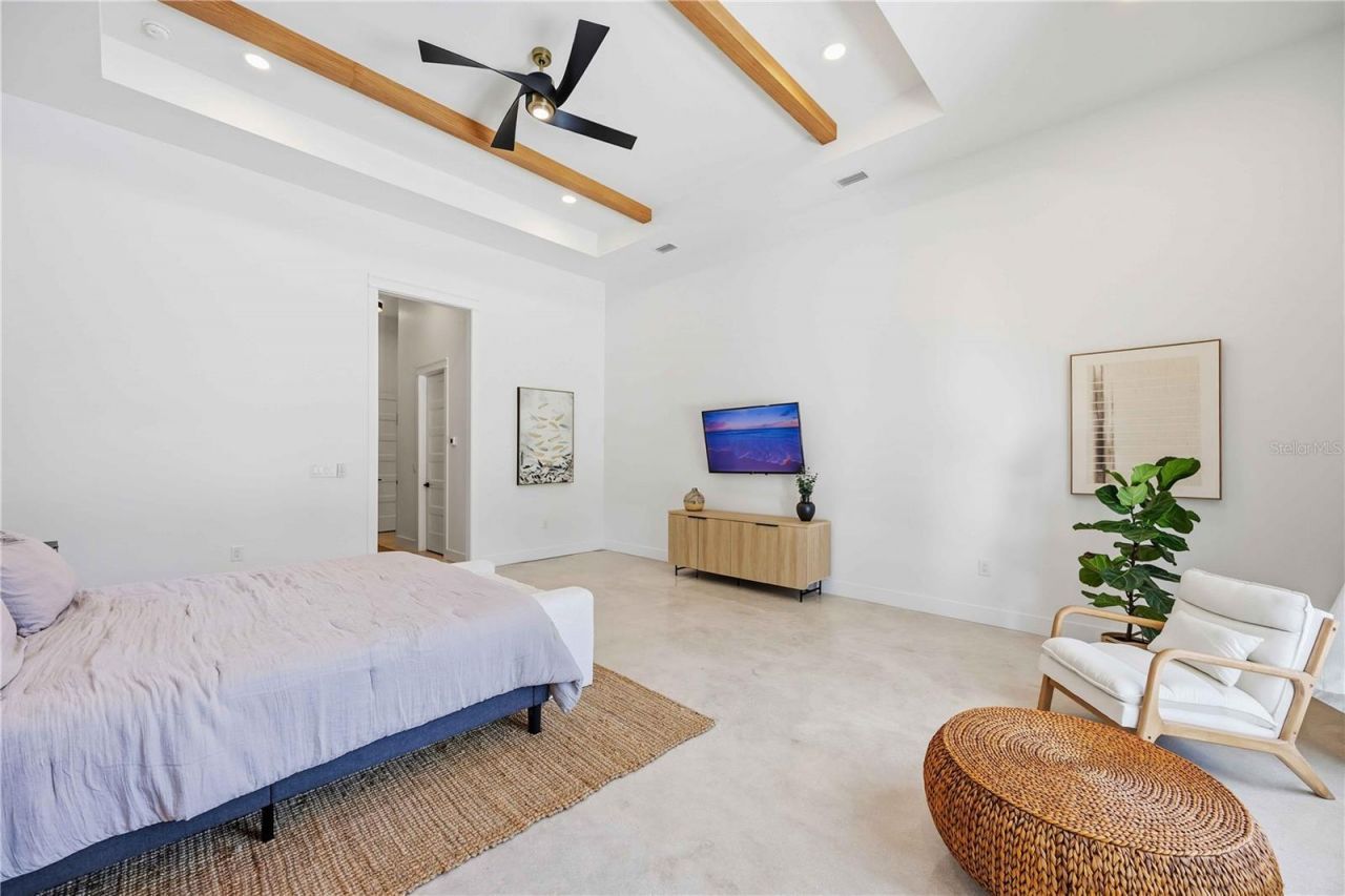 143 Creek Drive Se, Port Charlotte, FL 33952 Photo