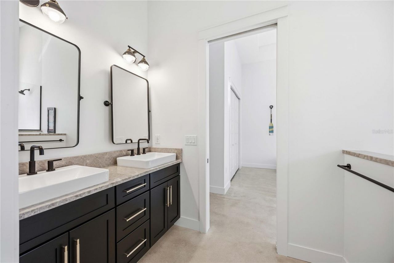 143 Creek Drive Se, Port Charlotte, FL 33952 Photo