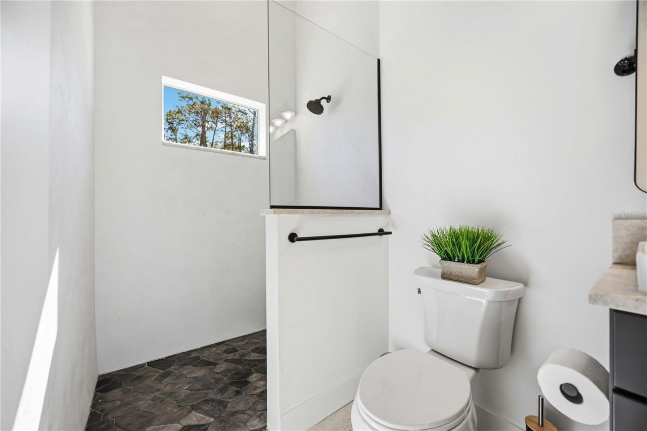 143 Creek Drive Se, Port Charlotte, FL 33952 Photo