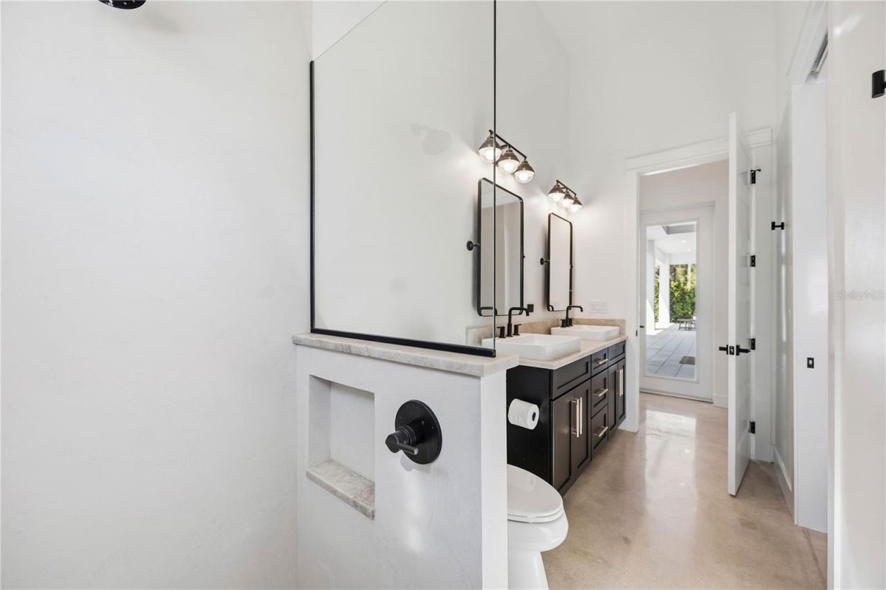 143 Creek Drive Se, Port Charlotte, FL 33952 Photo