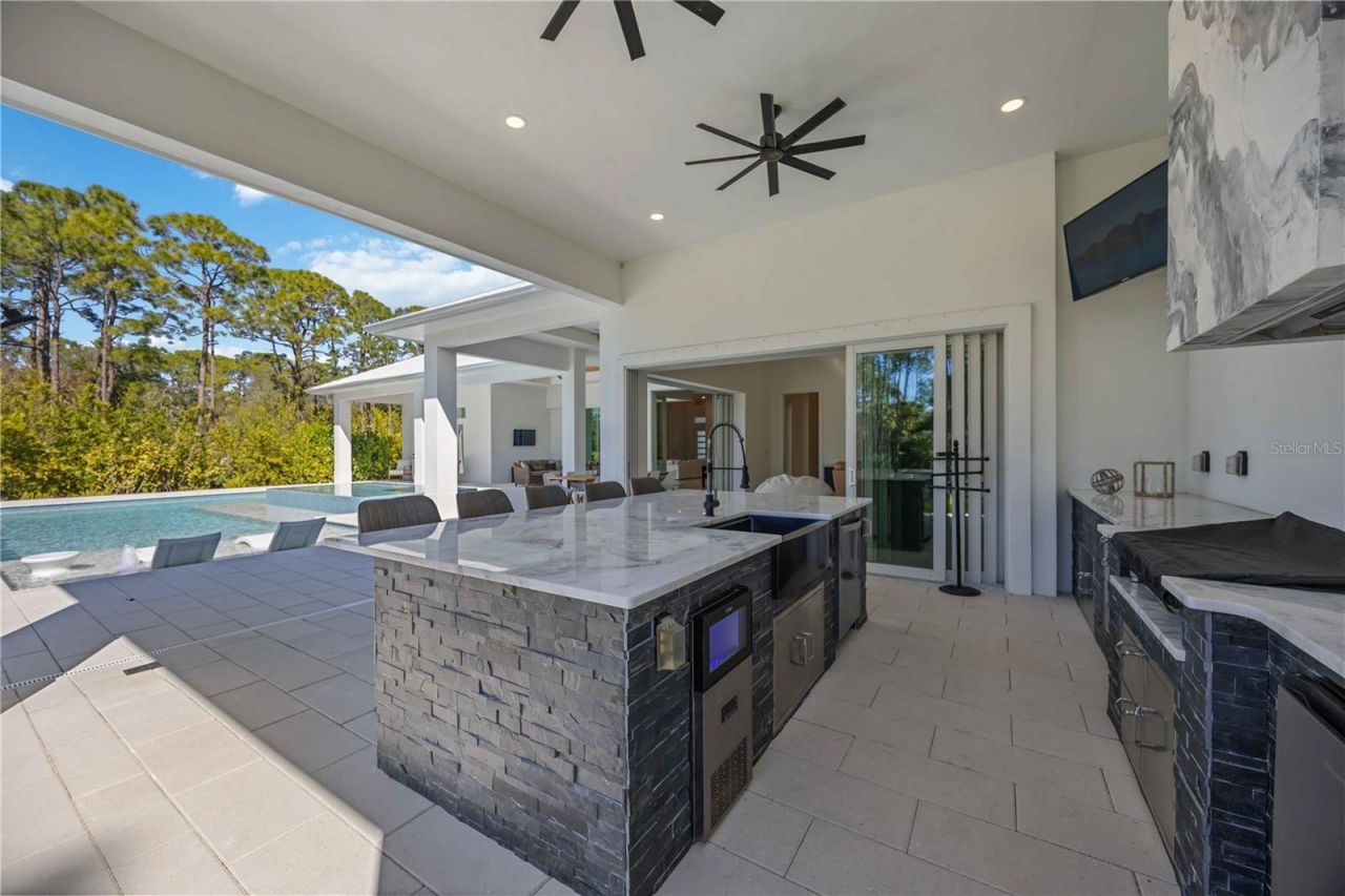 143 Creek Drive Se, Port Charlotte, FL 33952 Photo