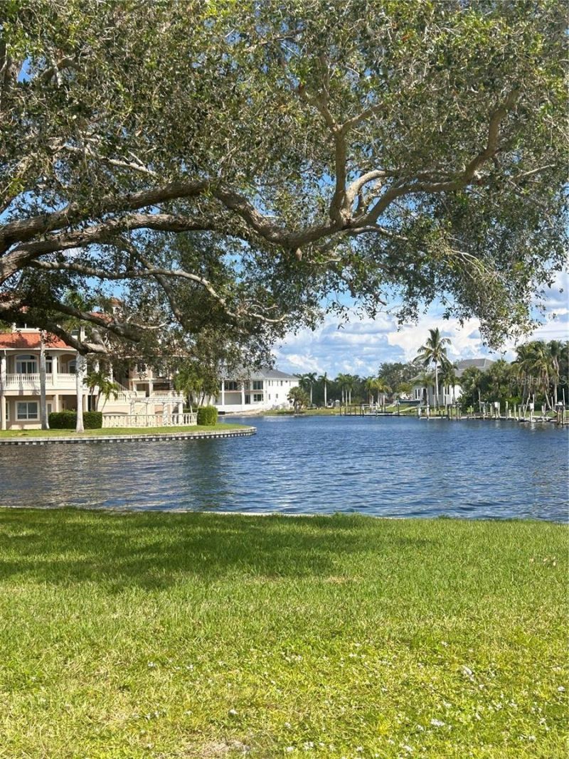 143 Creek Drive Se, Port Charlotte, FL 33952 Photo