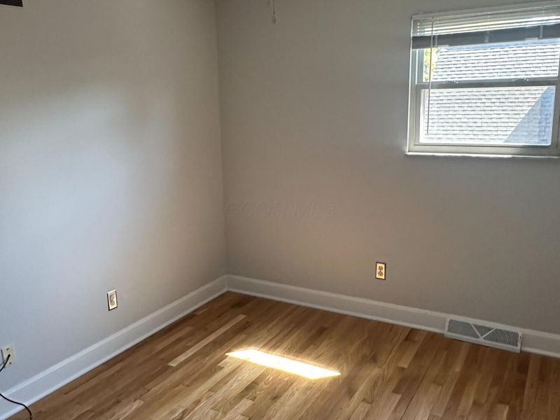 4865 Dierker Road , Columbus, OH 43220 Photo 7