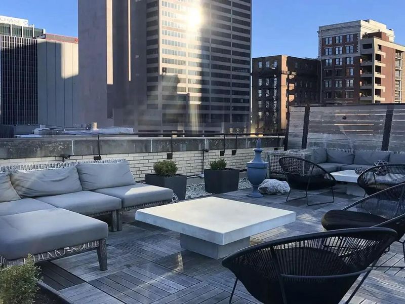 51 N High , Unit 403, Columbus, OH 43215 Photo 28