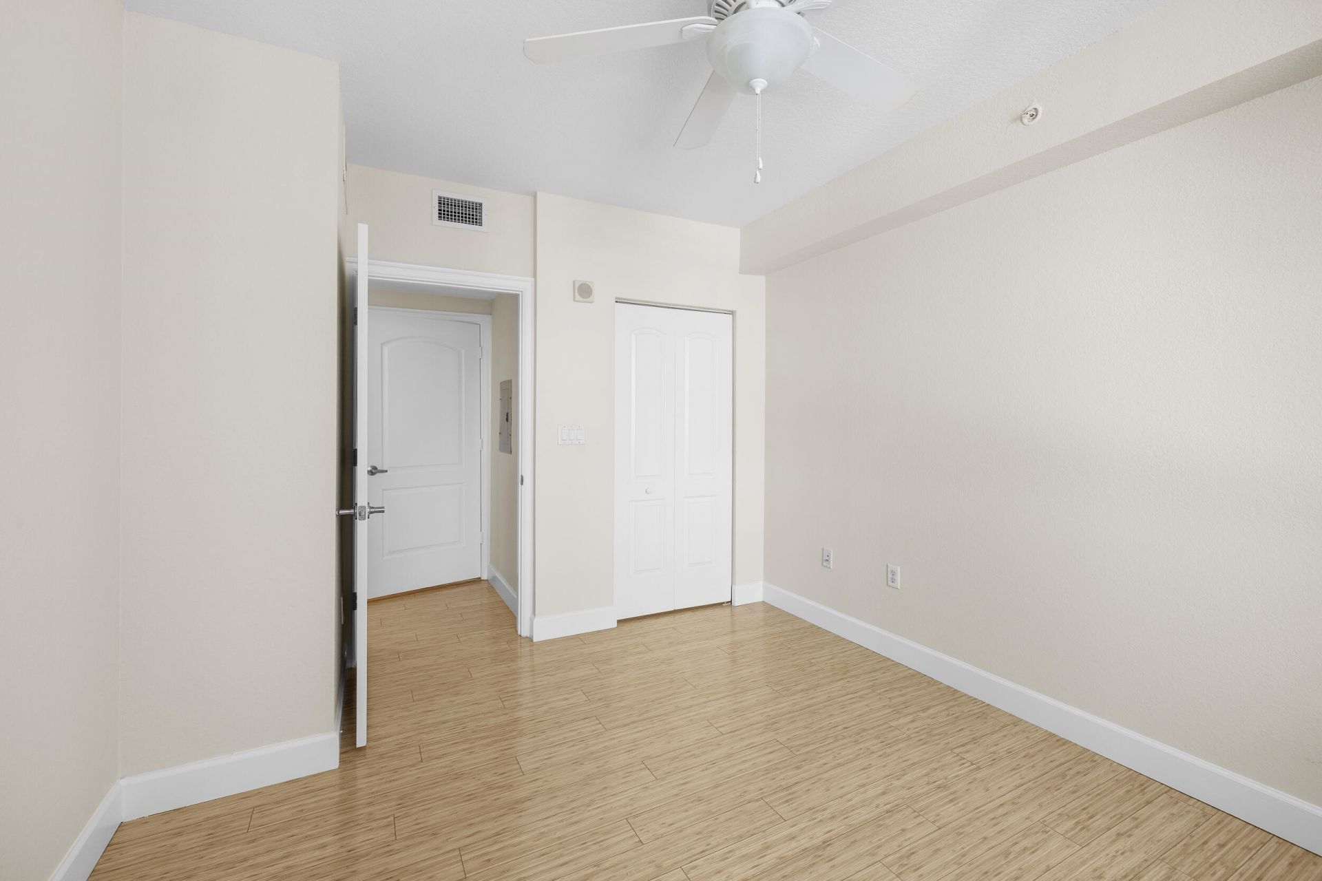 1830 Radius Drive, Unit 803, Hollywood, FL 33020 Photo