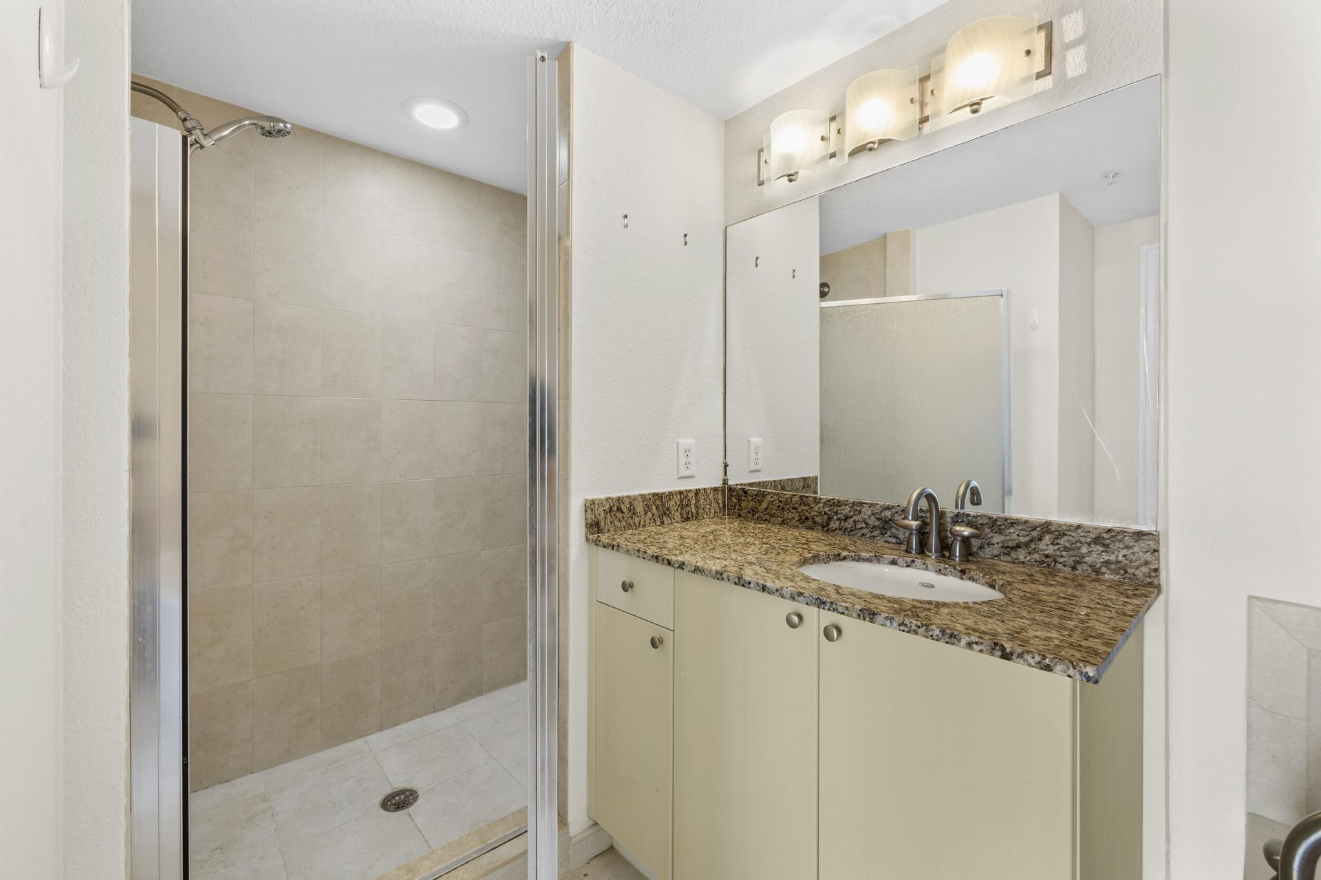 1830 Radius Drive, Unit 803, Hollywood, FL 33020 Photo