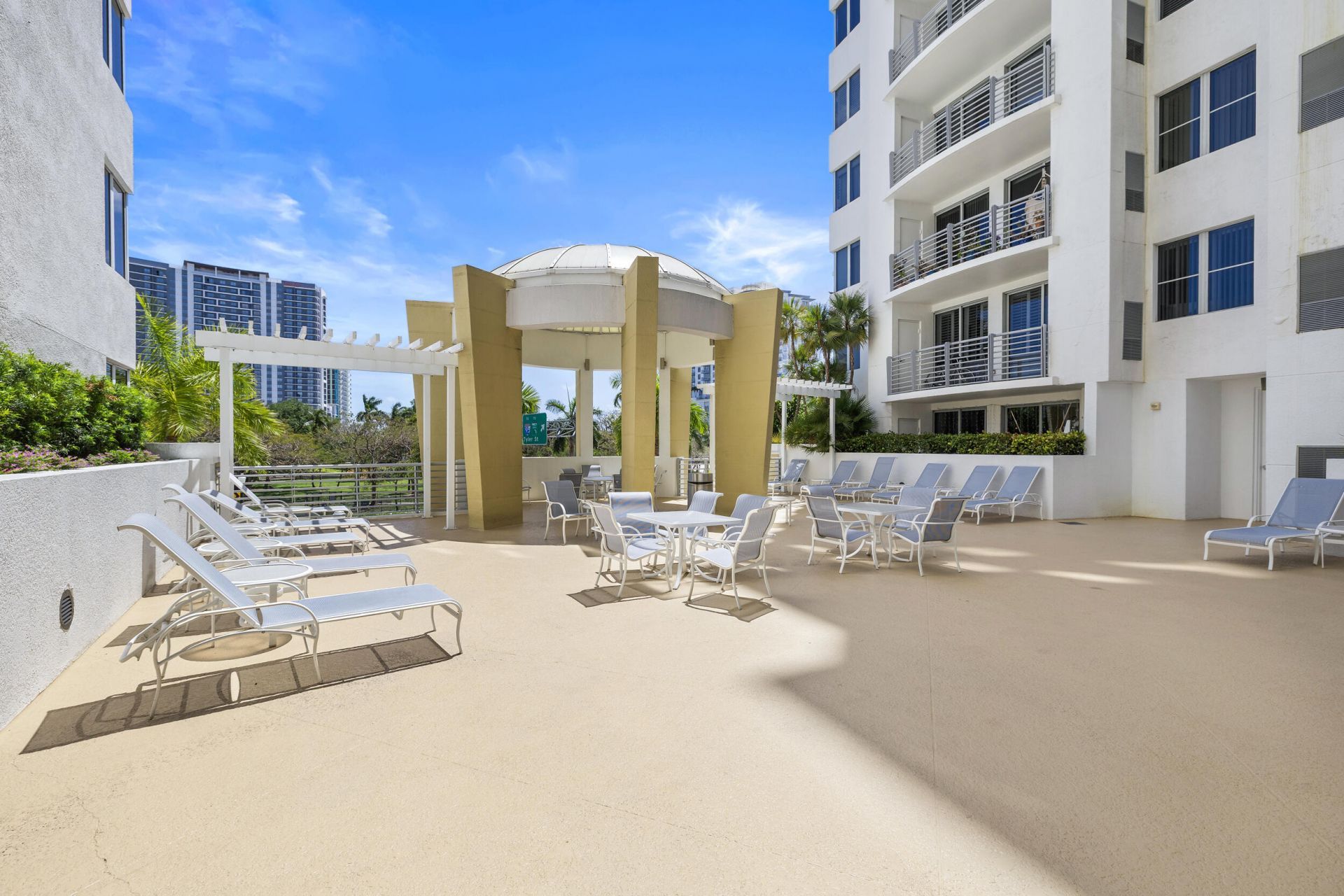 1830 Radius Drive, Unit 803, Hollywood, FL 33020 Photo