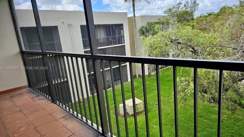 8075 SW 107th Ave , Unit 311, Miami, FL 33173 Photo