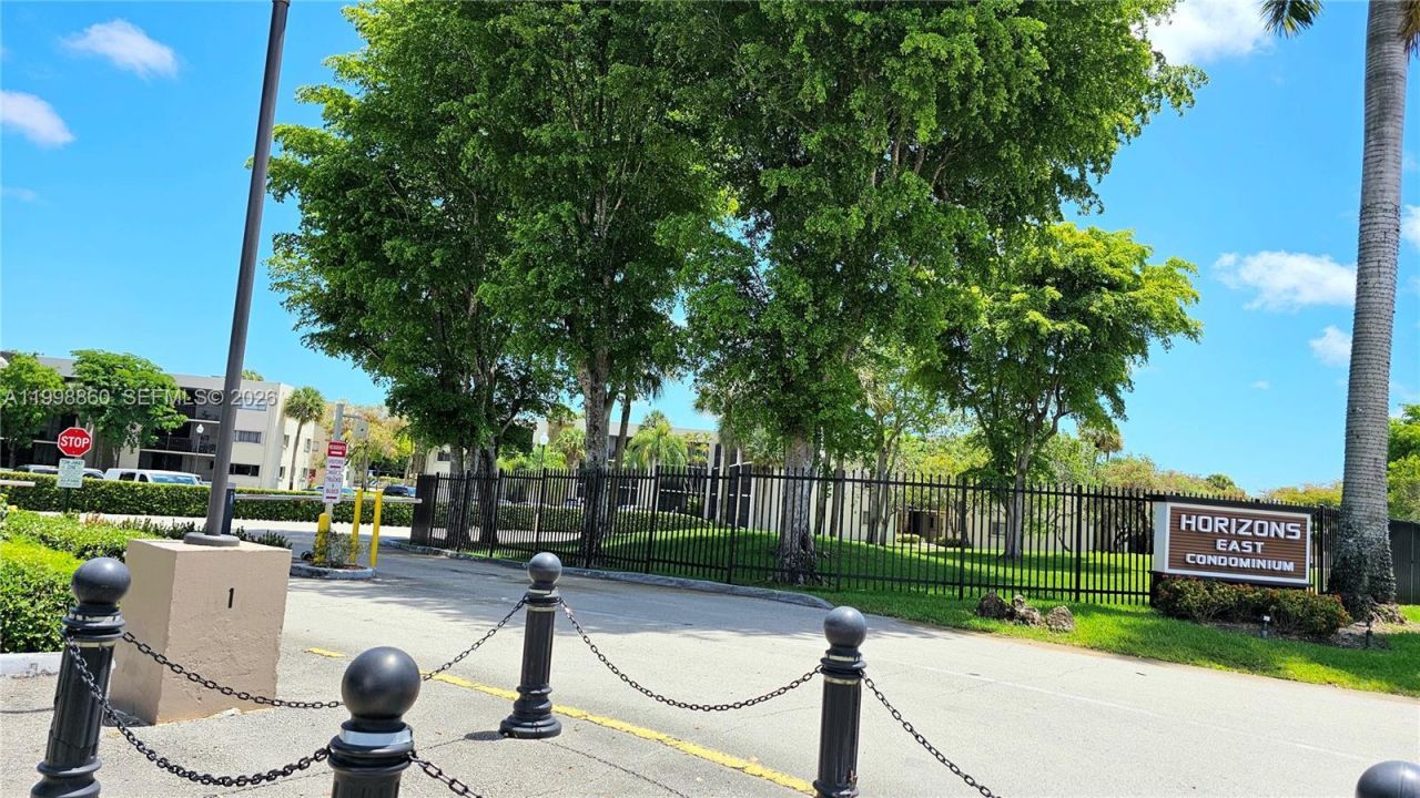 8075 SW 107th Ave, Unit 311, Miami, FL 33173 Photo