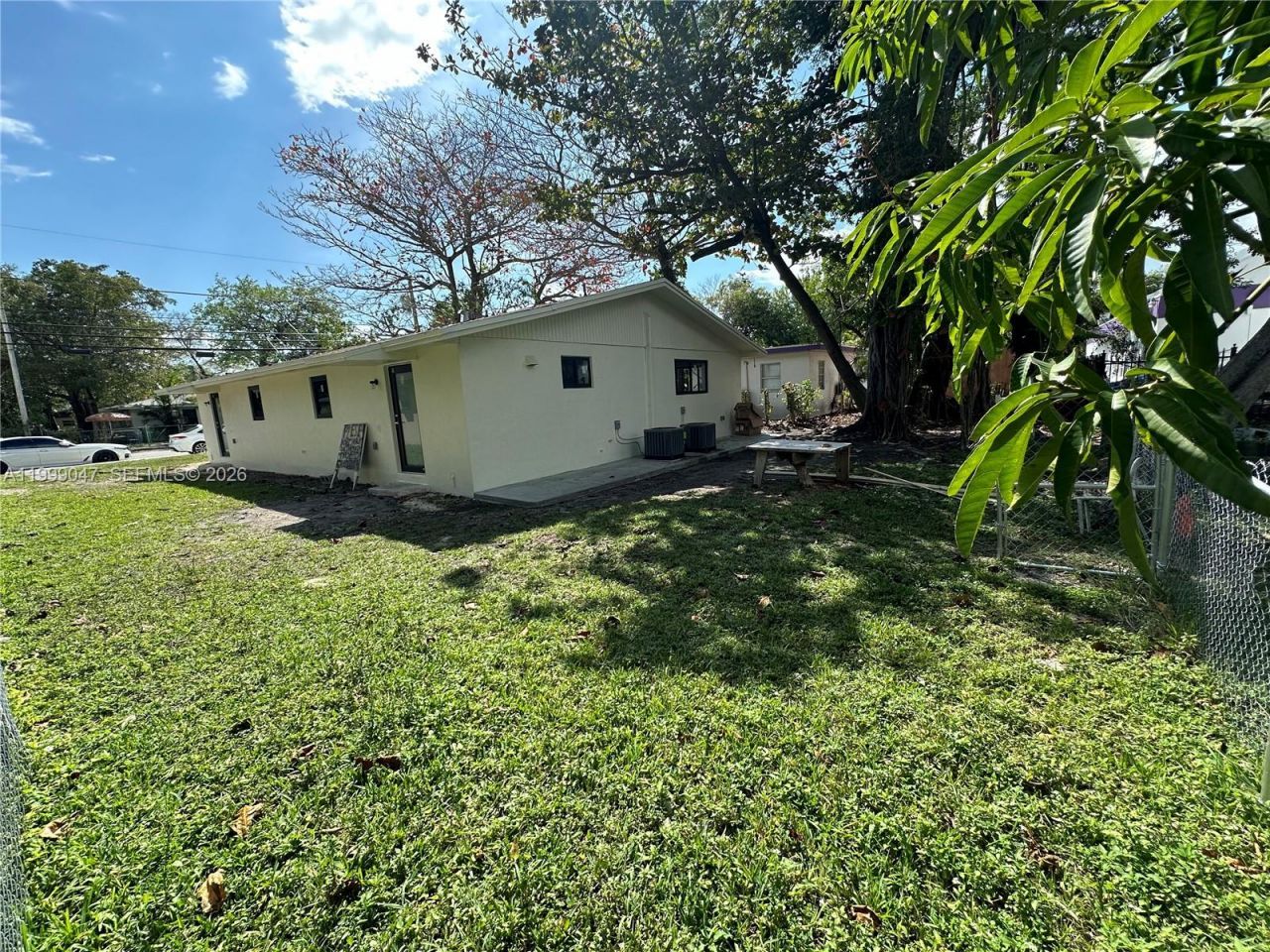3689 William Ave, Unit 3689, Miami, FL 33133 Photo