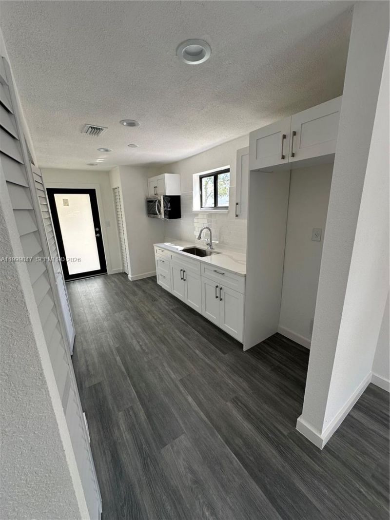 3689 William Ave, Unit 3689, Miami, FL 33133 Photo