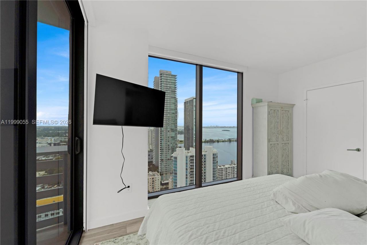 460 NE 28th St, Unit 3201, Miami, FL 33137 Photo