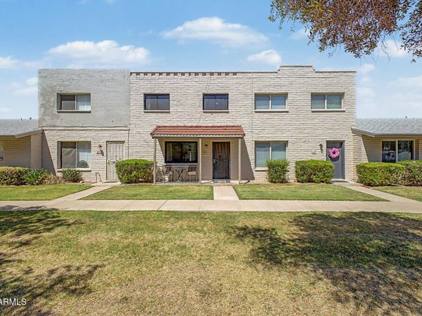 225 N STANDAGE, Unit 44, Mesa, AZ 85201