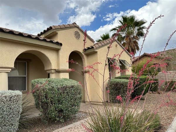 11929 KINGFISHER DAISY Court, Las Vegas, NV 89138
