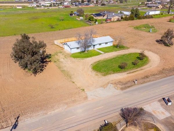 34937 Avenue 13 1/2, Madera, CA 93636